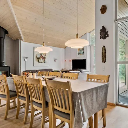 3 Bedroom Gorgeous In Casa de Férias Ringkøbing