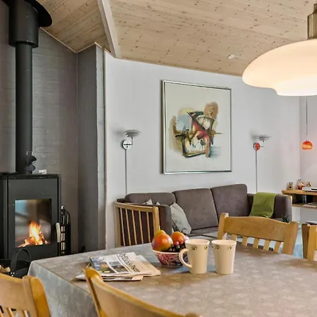 Holiday home 3 Bedroom Awesome In *