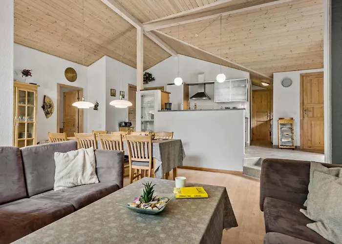 3 Bedroom Gorgeous In Σπίτι διακοπών