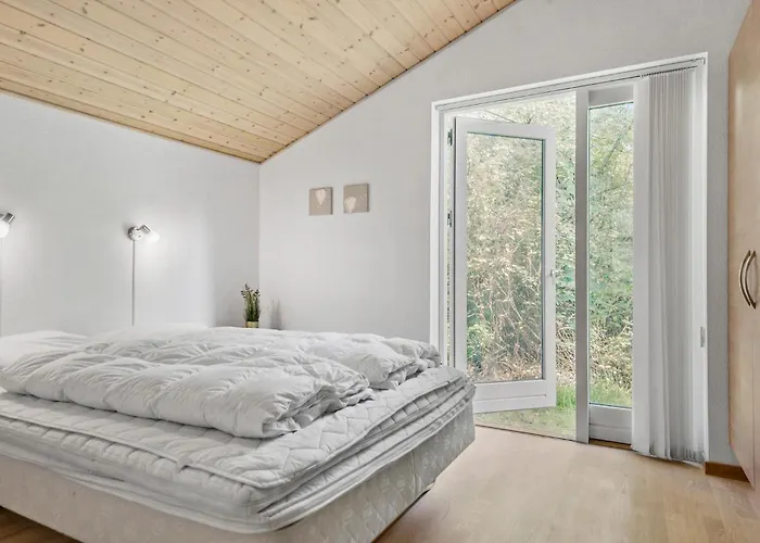 3 Bedroom Gorgeous In Σπίτι διακοπών Ringkøbing