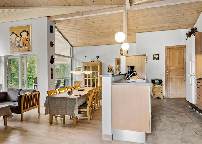 3 Bedroom Gorgeous In Σπίτι διακοπών